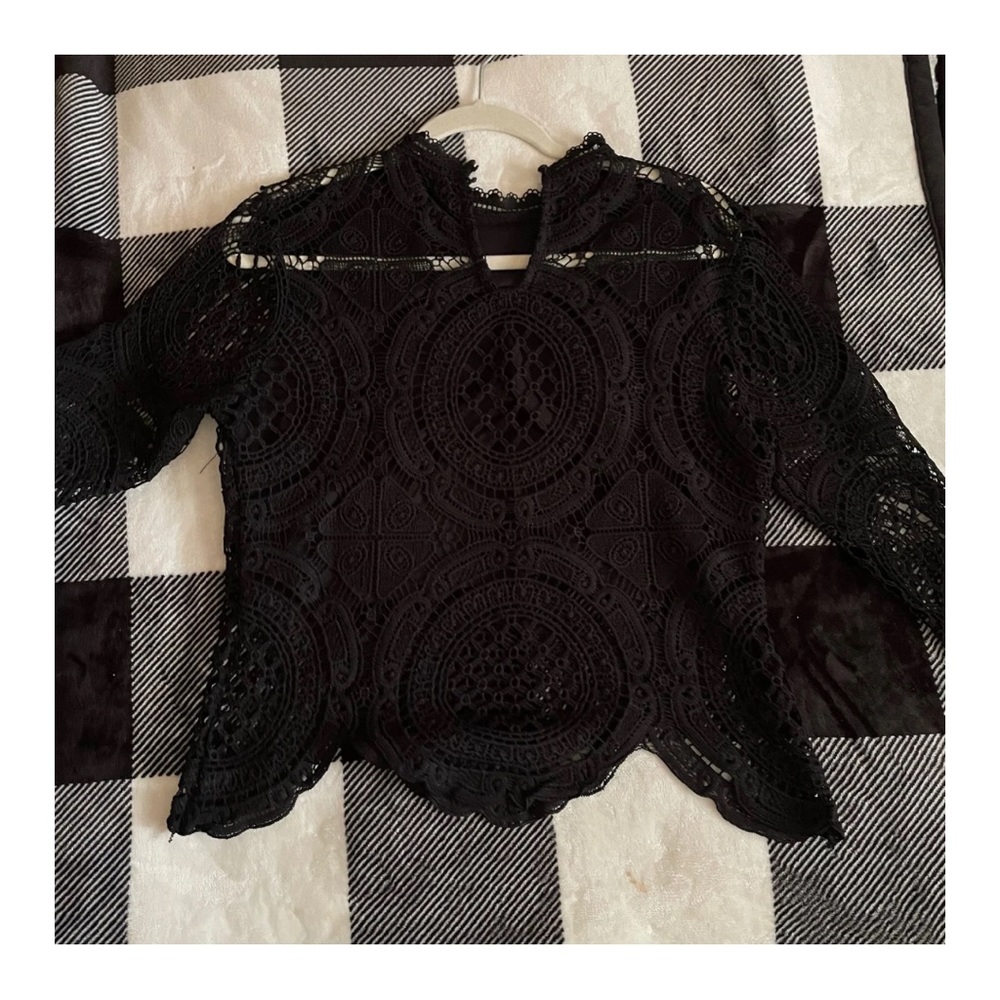 Black lace top
